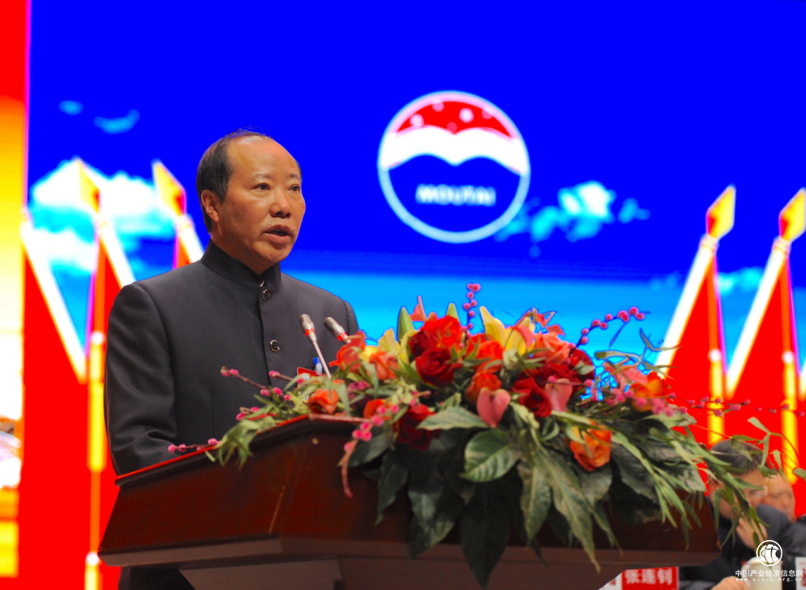 奔跑跳摘“千亿”桃子,推动茅台高质量发展