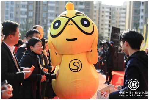 职场如情场 快看看这套来自金诚集团的告白模板