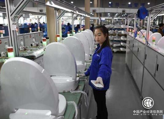 马桶盖“爆发”三年改变了浙江台州