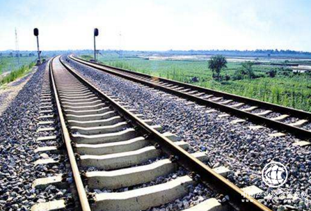 铁路改革提速 铁总公司制改革方案已上报国务院