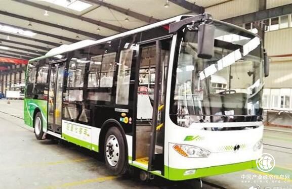 首辆“中铝造”全铝新能源客车成功组装