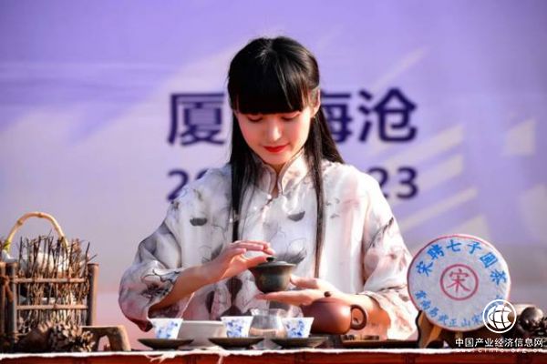 中国两岸斗茶专业赛东然茶园再获佳绩