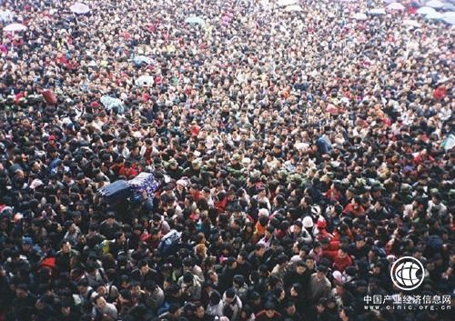 2018年春运工作结束，全国旅客发送量近30亿人次