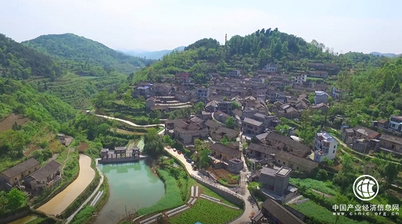 旅游精准扶贫纪实：一张规划蓝图如何破解“美丽的贫困”