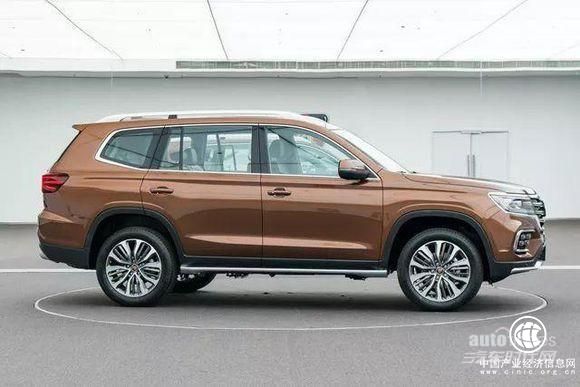 内心强大、深藏不露，荣威RX8要做比荣威RX5更强的“强者”