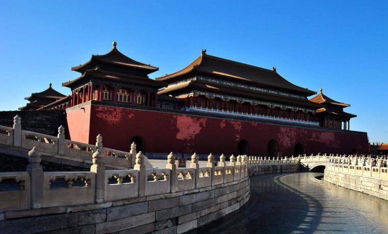 代表有话说：提高文化软实力，增强民族文化自信