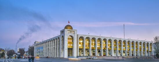 吉尔吉斯斯坦蜂蜜文化的全球传播者——吉达尔集团