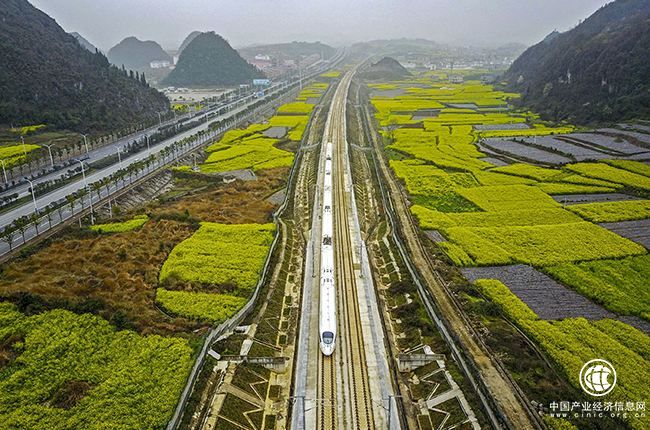 全国铁路将施行新的列车运行图,北京到杭州“复兴号” 仅需4时18分