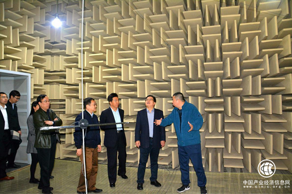 航天科工党组副书记,副总经理方向明一行调研智慧海派杭州基地