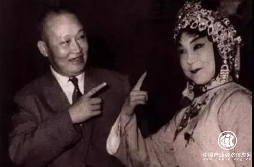 专访京剧名家张正芳：年近九旬仍传艺 对艺术严谨