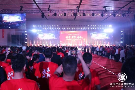 云智硬件多款AI产品亮相，云付通集团第二届全国合伙人大会掀起AI热潮