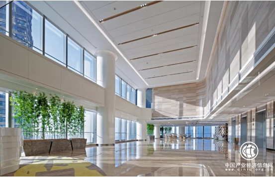 媒体争相采访__探秘福晟钱隆广场如何构筑商务智慧体