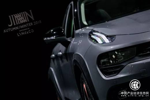 领克02向世界宣告“这才是跨界”