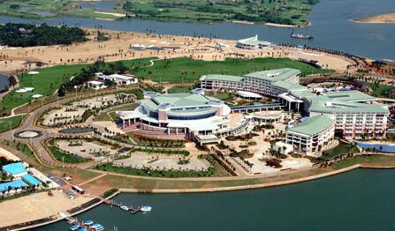 扩大开放，实现共同繁荣的主动选择