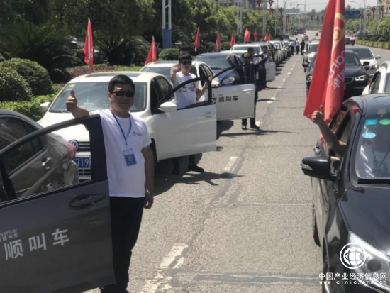 云图片
