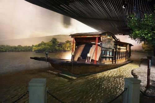 红色旅旅游为“诗画浙江”添彩