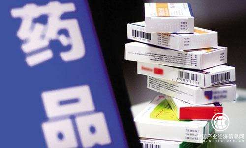 多被当普通垃圾扔掉 家庭过期药品回收卡在哪儿？