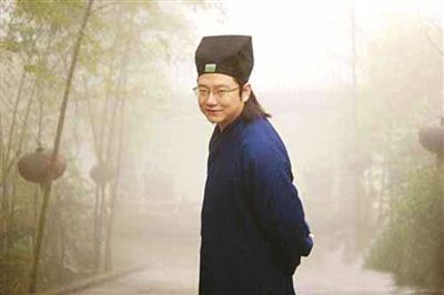 淘宝店主自称道长卖符咒   专家：需仔细甄别