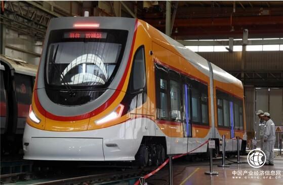 世界上运营海拔最高的有轨电车在青岛下线