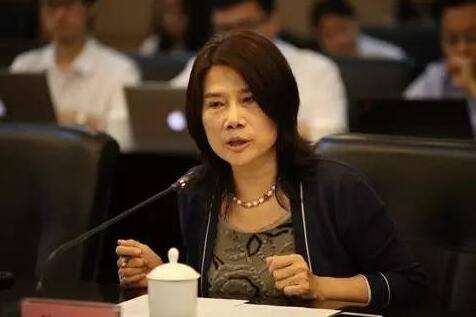 格力电器：董事会延期换届