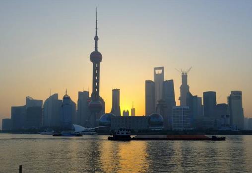 央行行长易纲：继续支持上海在金融对外开放方面先行先试