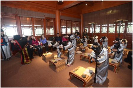 山东五十万大学生浸润传统文化课堂