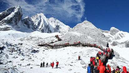 营收净利双降 丽江旅游将辟“第二战场”