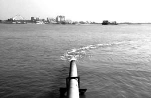 国务院通过排污许可管理条例草案：对违法行为加大处罚