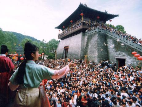 “谢客令”为景区修复“颜值”