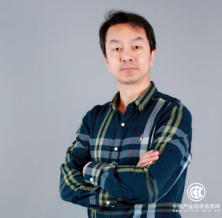 刘建龙：你所未见的荣光