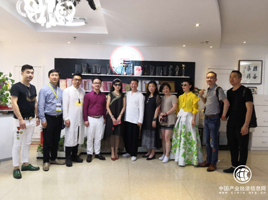轻奢品牌专委会服装嘉兴分会筹备成立启动