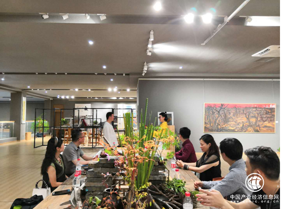 轻奢品牌专委会服装嘉兴分会筹备成立启动