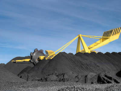 河南今年化解煤炭过剩产能750万吨