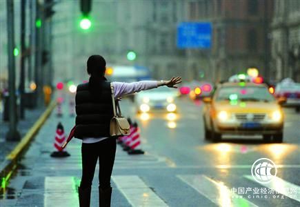 交通运输部：不能通过非法营运来缓解打车难