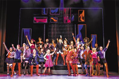 俄罗斯音乐剧《安娜·卡列尼娜》中文版“驶抵”京城带来原味俄式美学