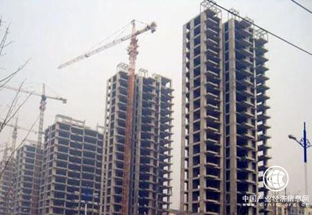 1-7月全国房地产开发投资同比增长10.2%