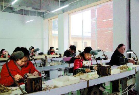 上半年外出务工贫困劳动力人数达去年总数的103.73%