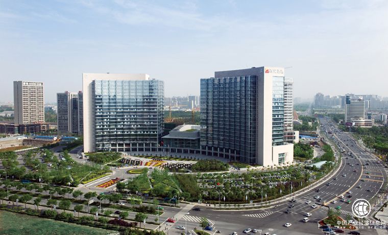 陕西西安高新区：重点项目跑出追赶超越