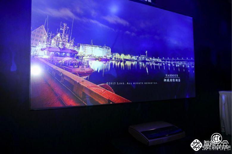 开启“未来电视” 坚果激光电视引领行业进入4K时代 智能公会