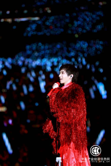 三星Galaxy A9 Star鸟巢互动体验区助阵华晨宇“火星”演唱会