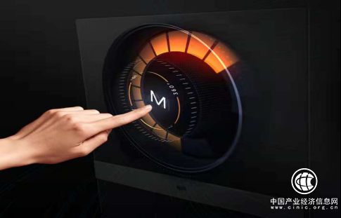 带厨房烹饪的油烟烦恼，老板电器来帮你解决