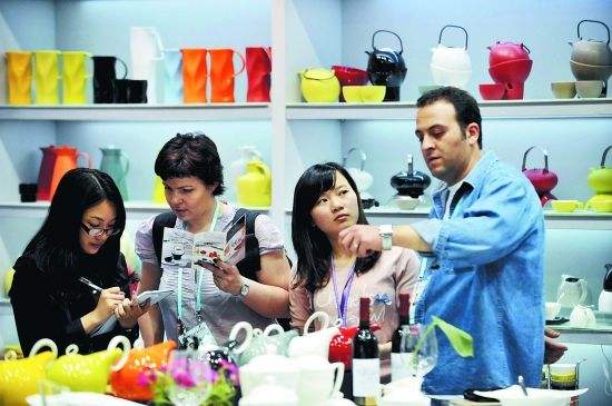 广交会上看中国外贸企业如何“迎霜傲雪”