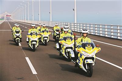 港珠澳大桥开通：飞车上桥前 先看此攻略