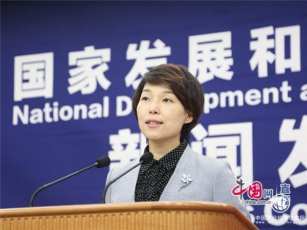 发改委：今年天然气供需虽紧平衡 但居民用气可以全额保障