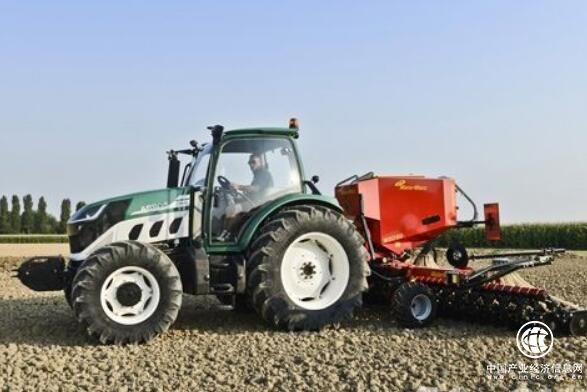 雷沃阿波斯产品出口非洲稳中有升