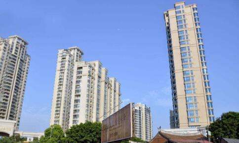 广东深圳首批稳租金商品房一日抢光