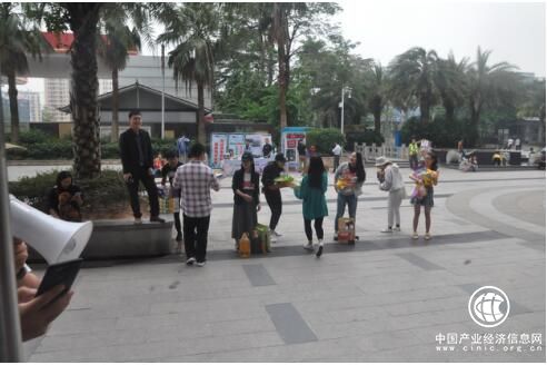 苏宁营销又火了，网友：京东营销部快来补课！