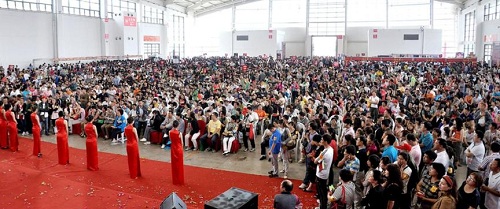 大自然、美的、萌堆如何玩转1+1＞2的跨界营销？