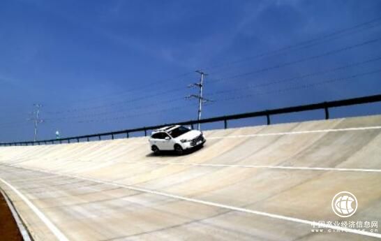 坚守品质初心 江淮汽车高环跑道正式通车