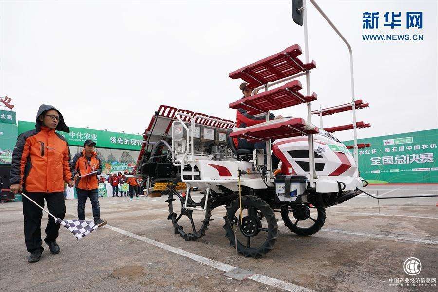 全国农机手北京赛技能